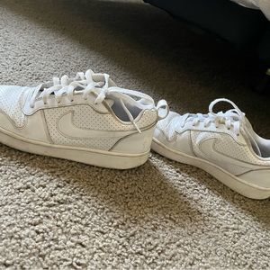 Nike Women's Low-Top Sneakers